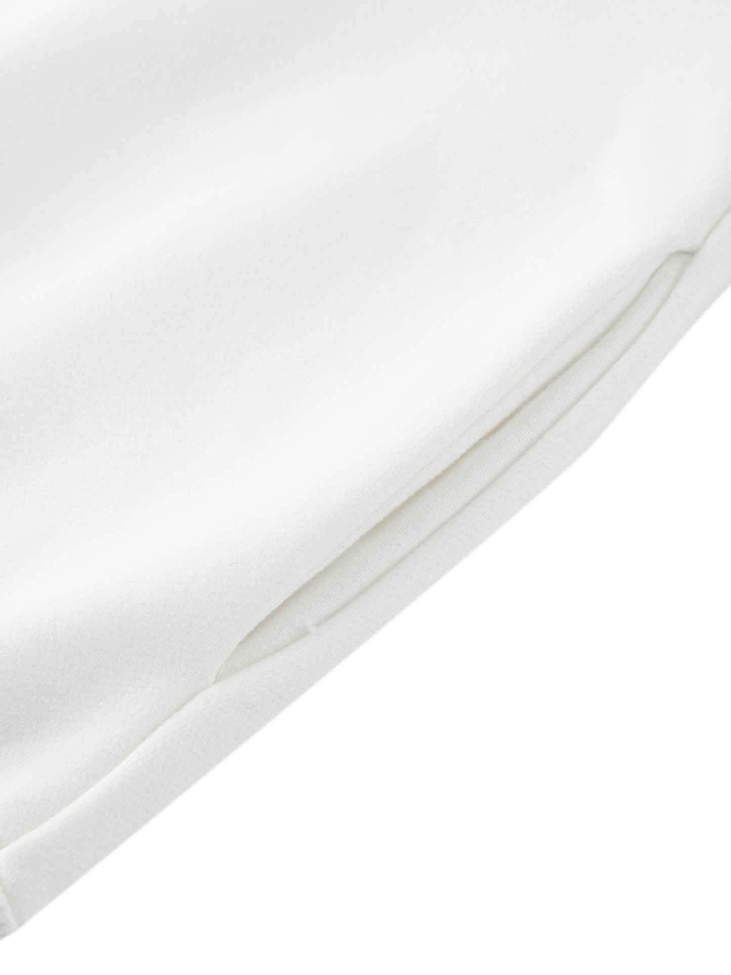 LOGO MOMENT [BOXED] Hoodie